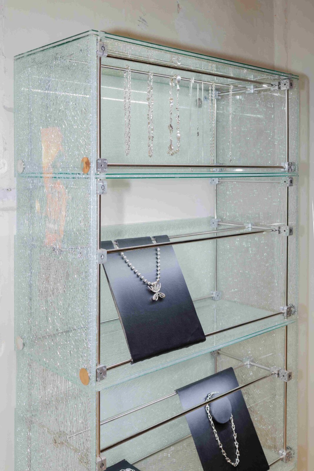 Cold Culture flagship store by Culdesac