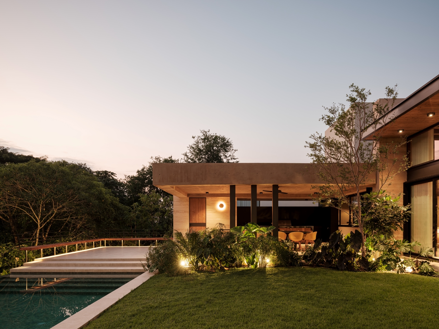 Casa Naab