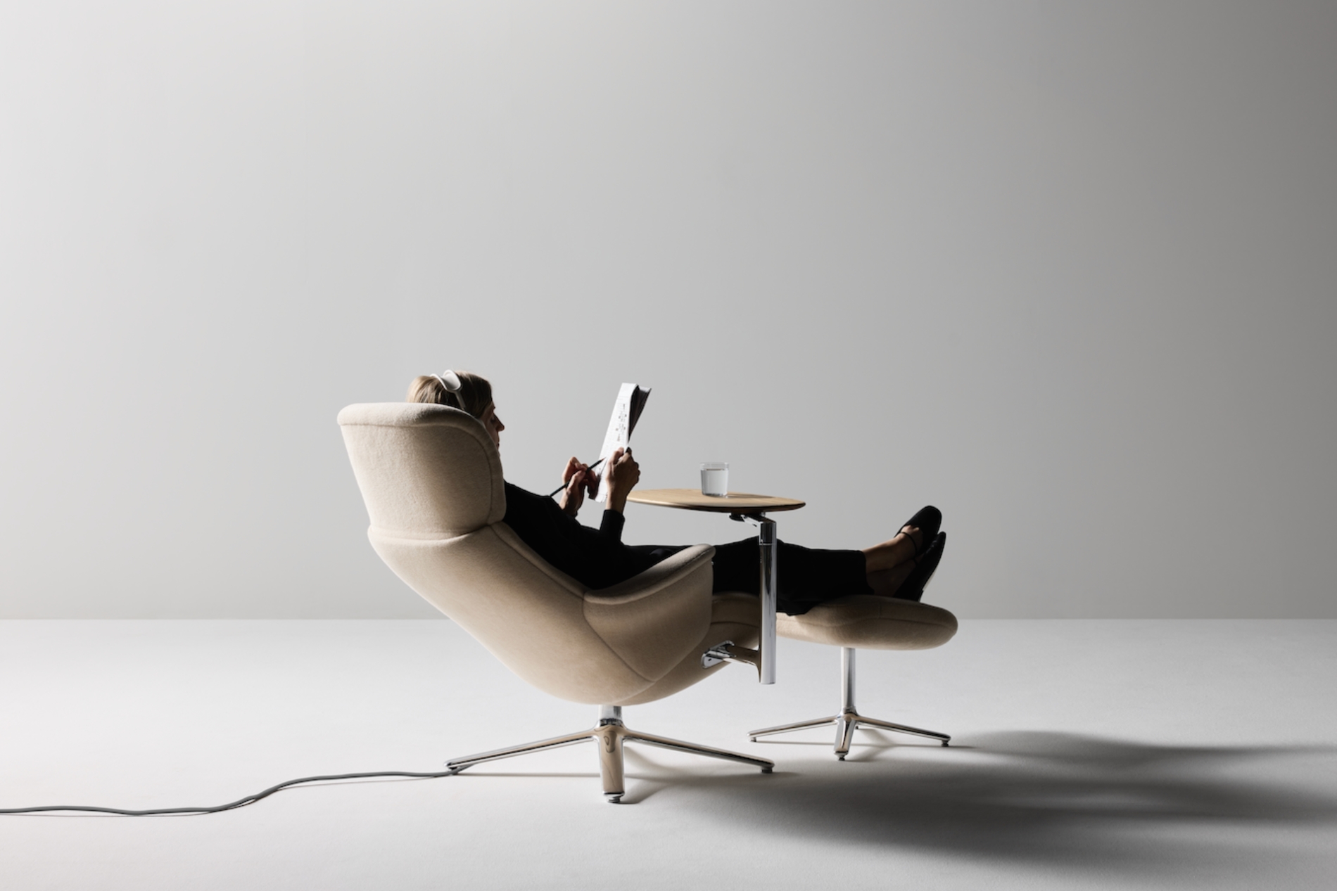 Different lounge header