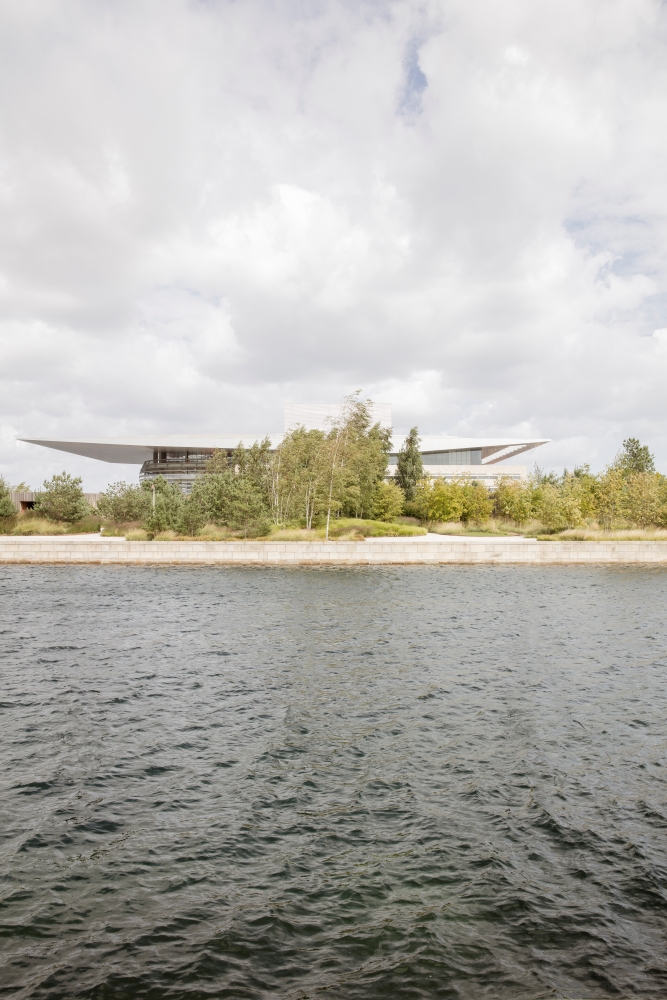 Garde Hvalsøe Paper island exterior
