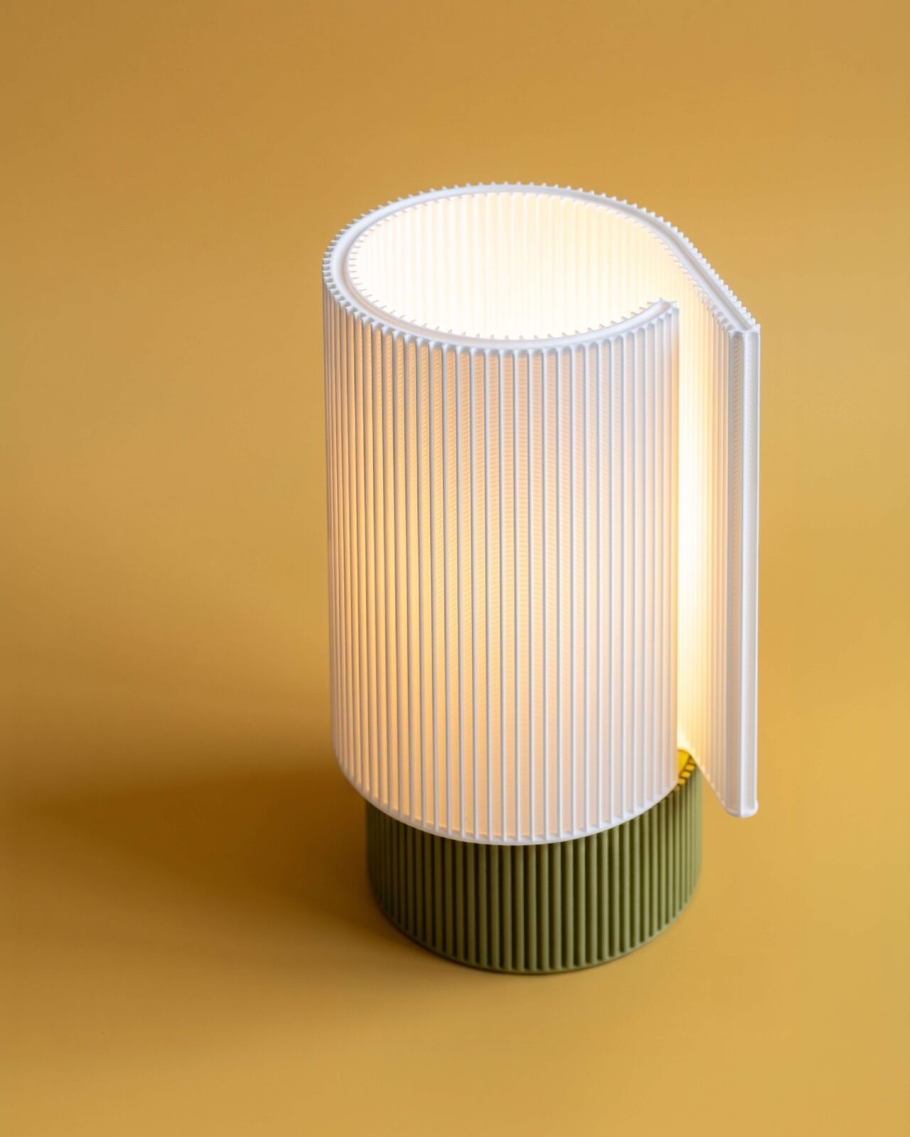 The Cylinder
RIFT Series 3D-printed lamps by HORON