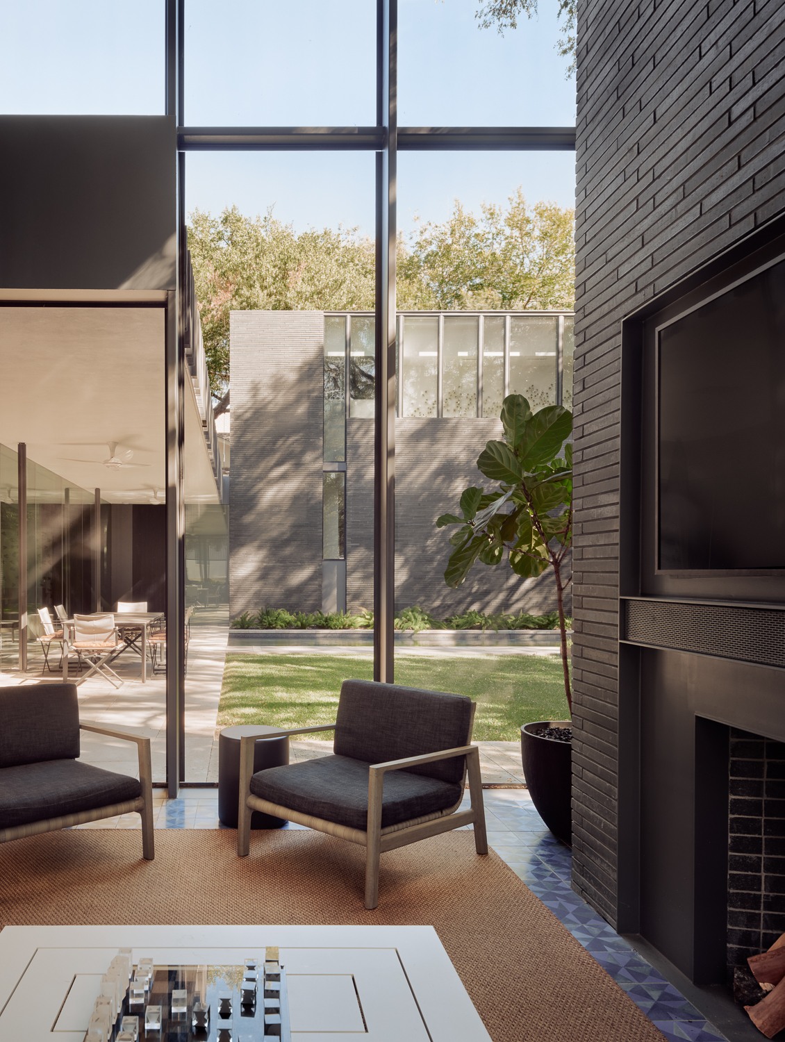 Tarrytown Residence by Alterstudio Architecture