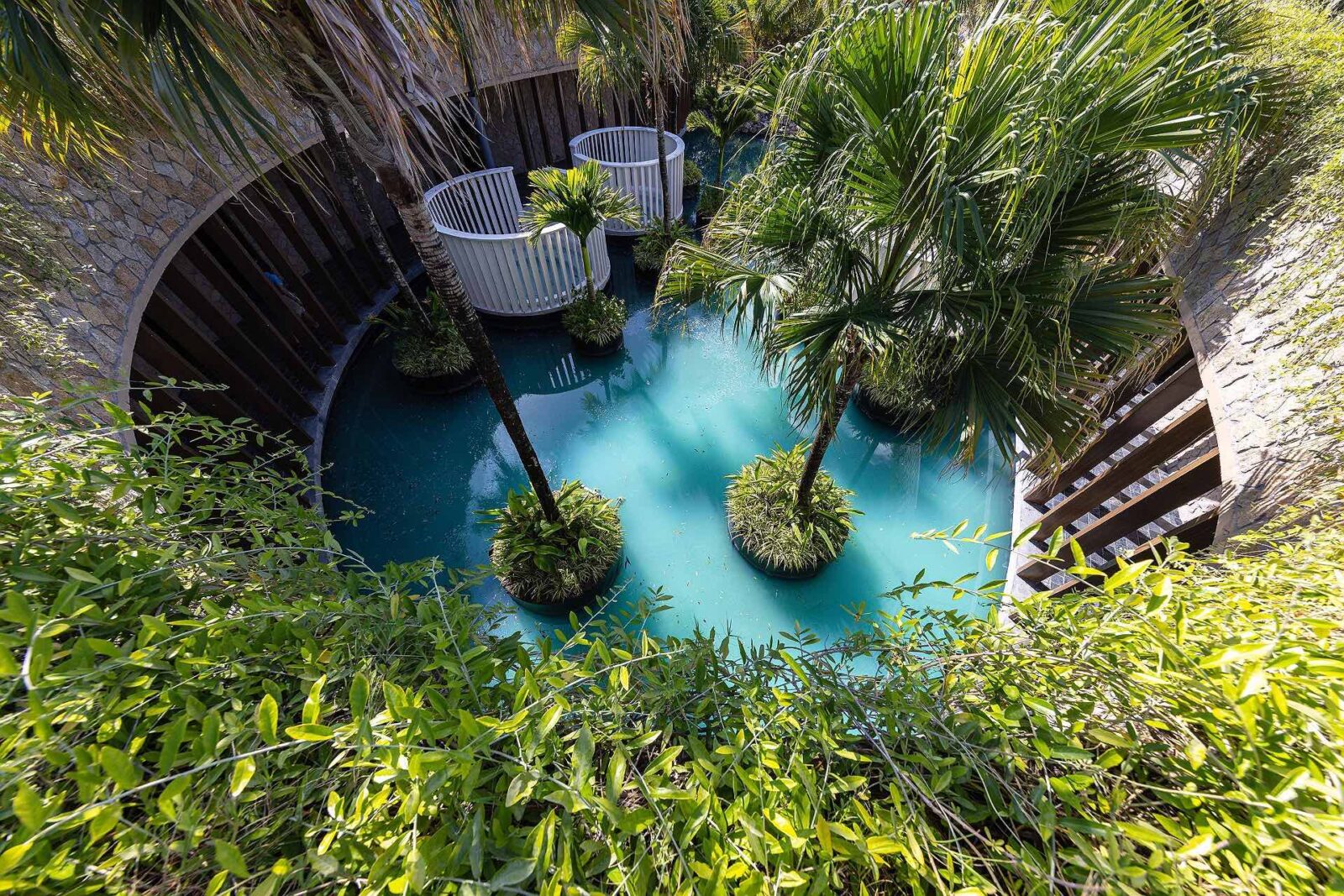 Hidden Spa - Water Hope by IDEE Architects