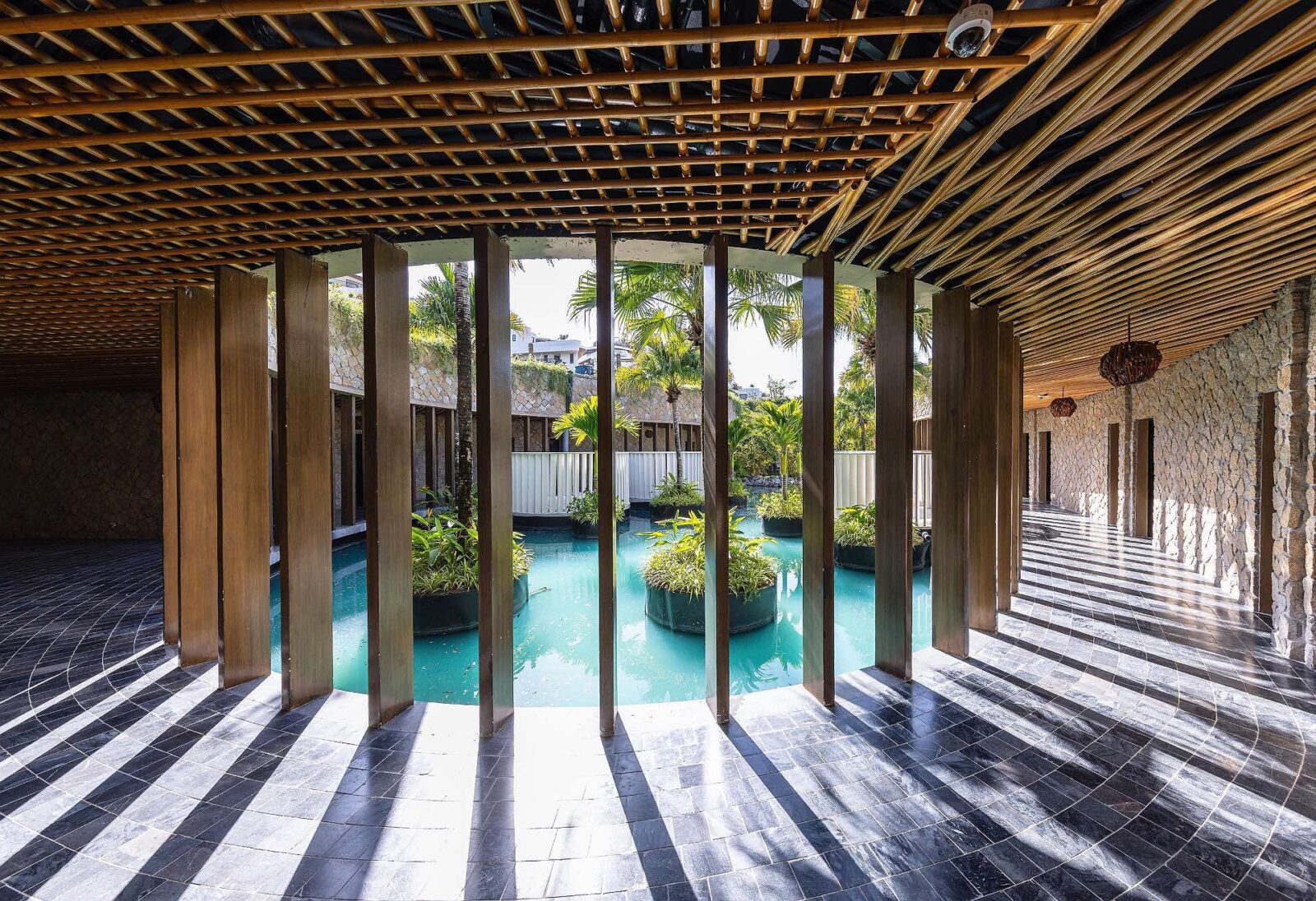 Hidden Spa - Water Hope by IDEE Architects