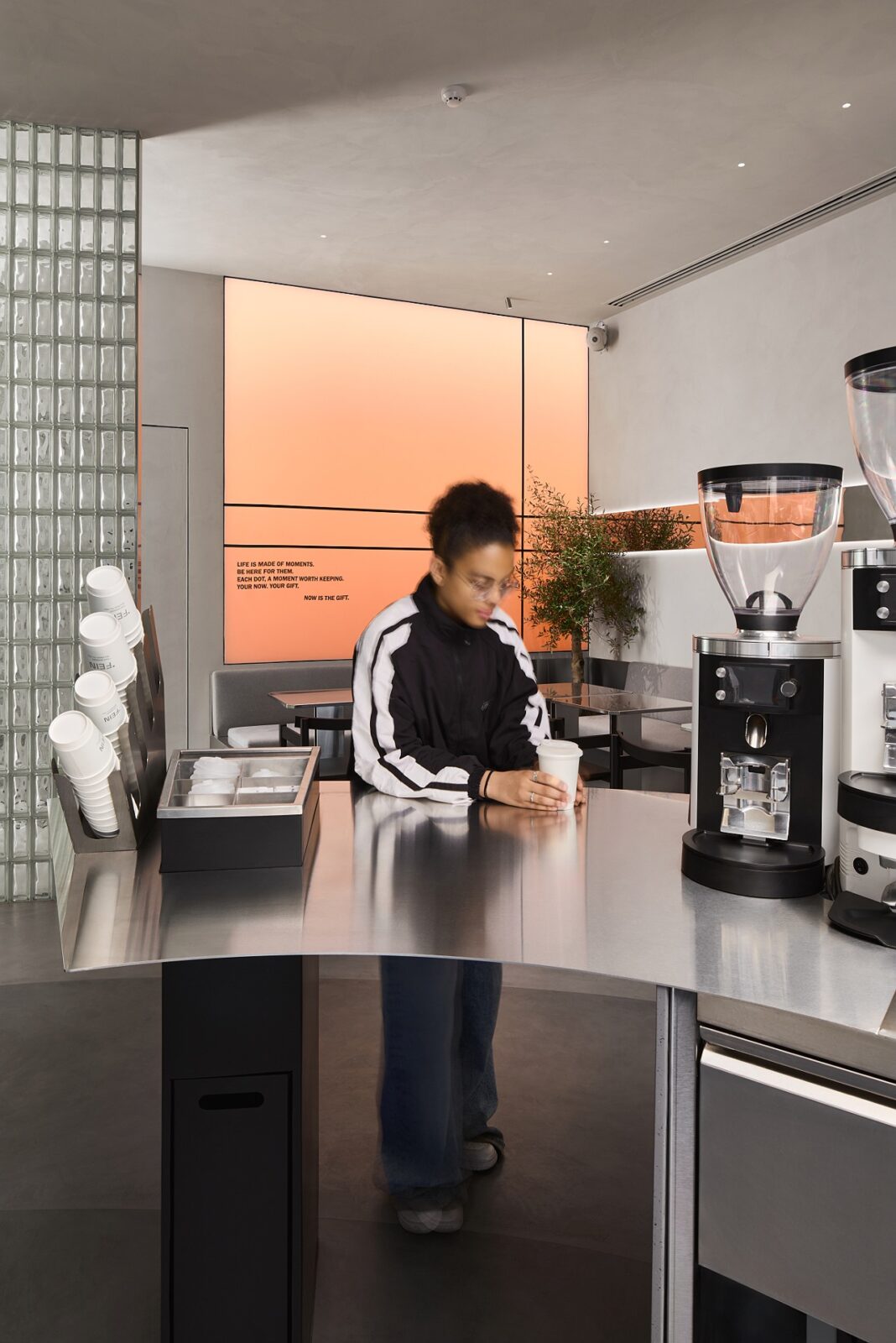 FEIN coffee shop by KIDZ