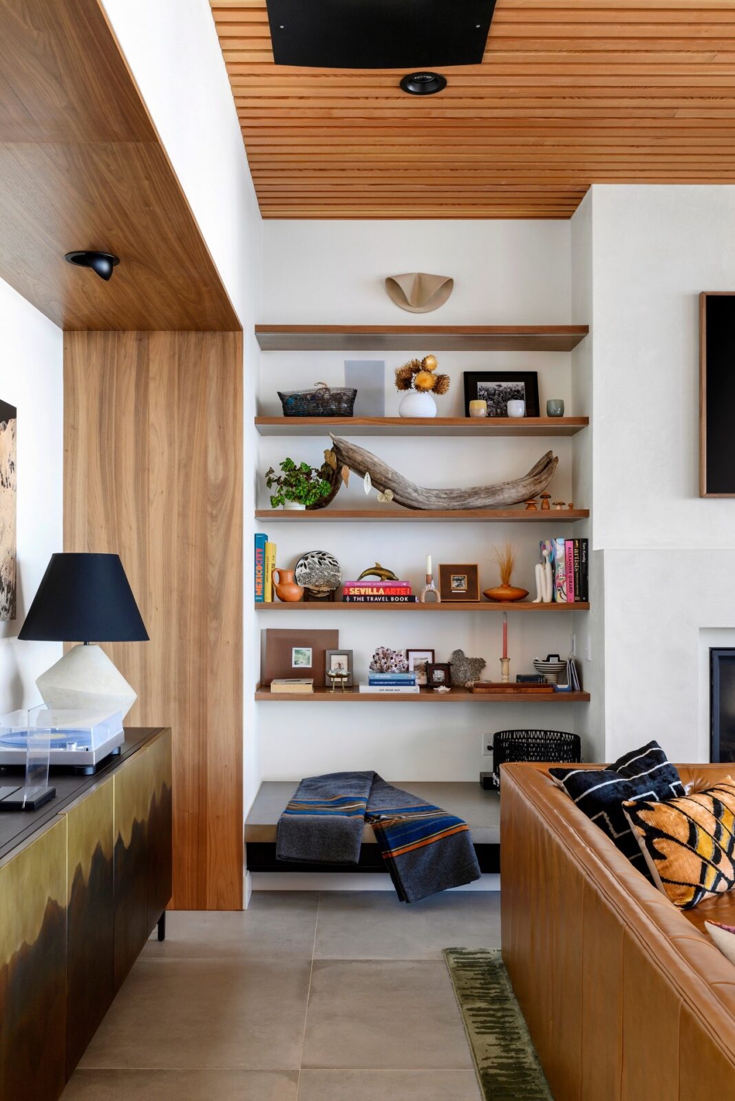Lantern House by Syndicate Smith