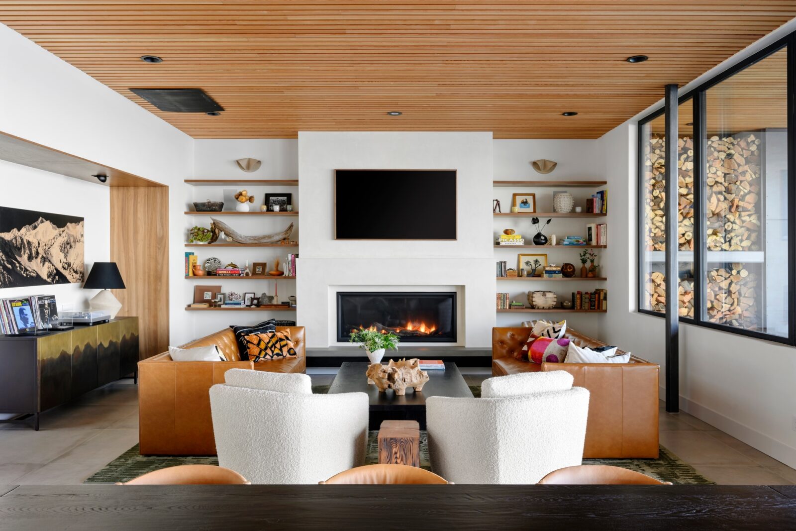 Lantern House by Syndicate Smith