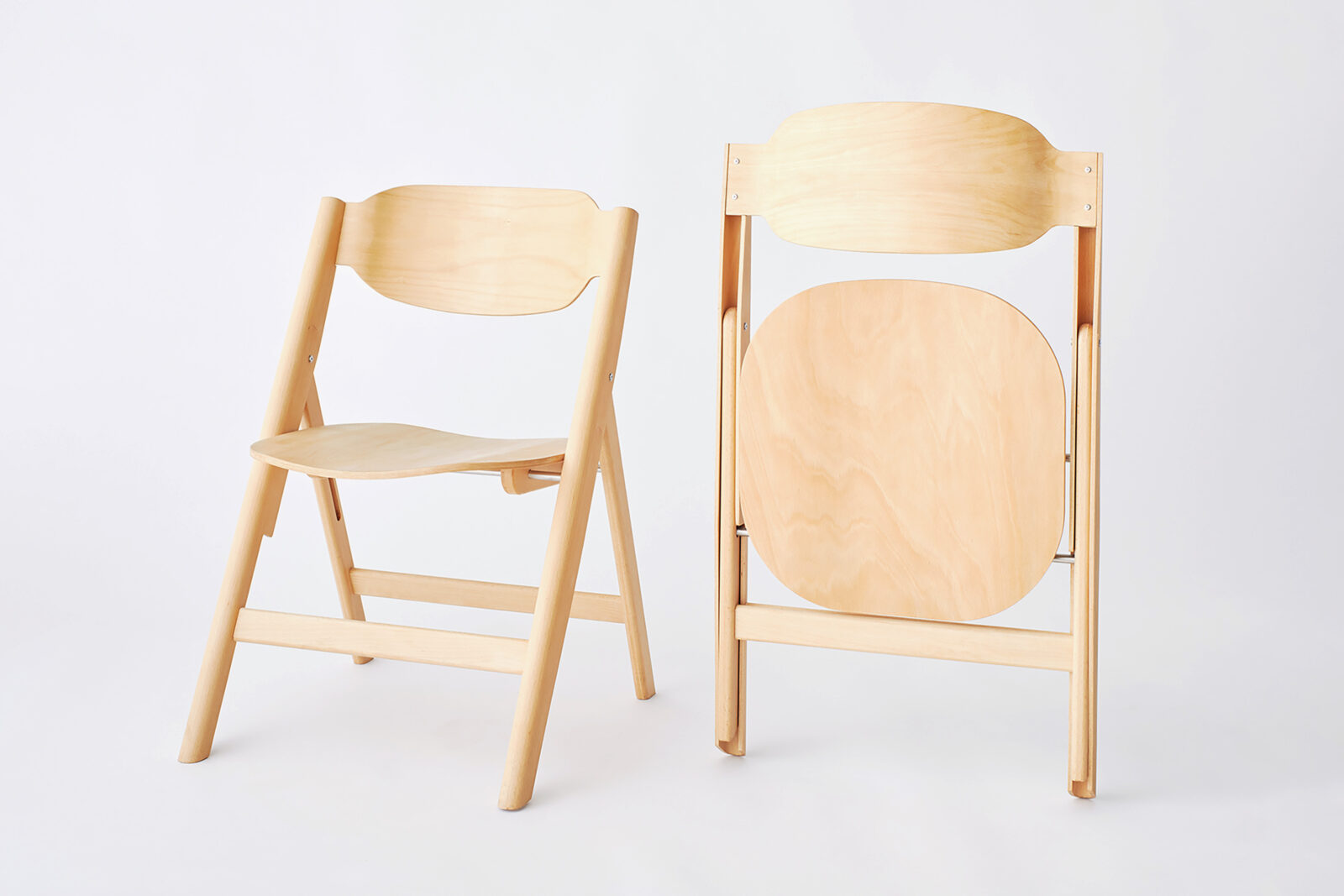 The Pitta chair by Allysa Kim