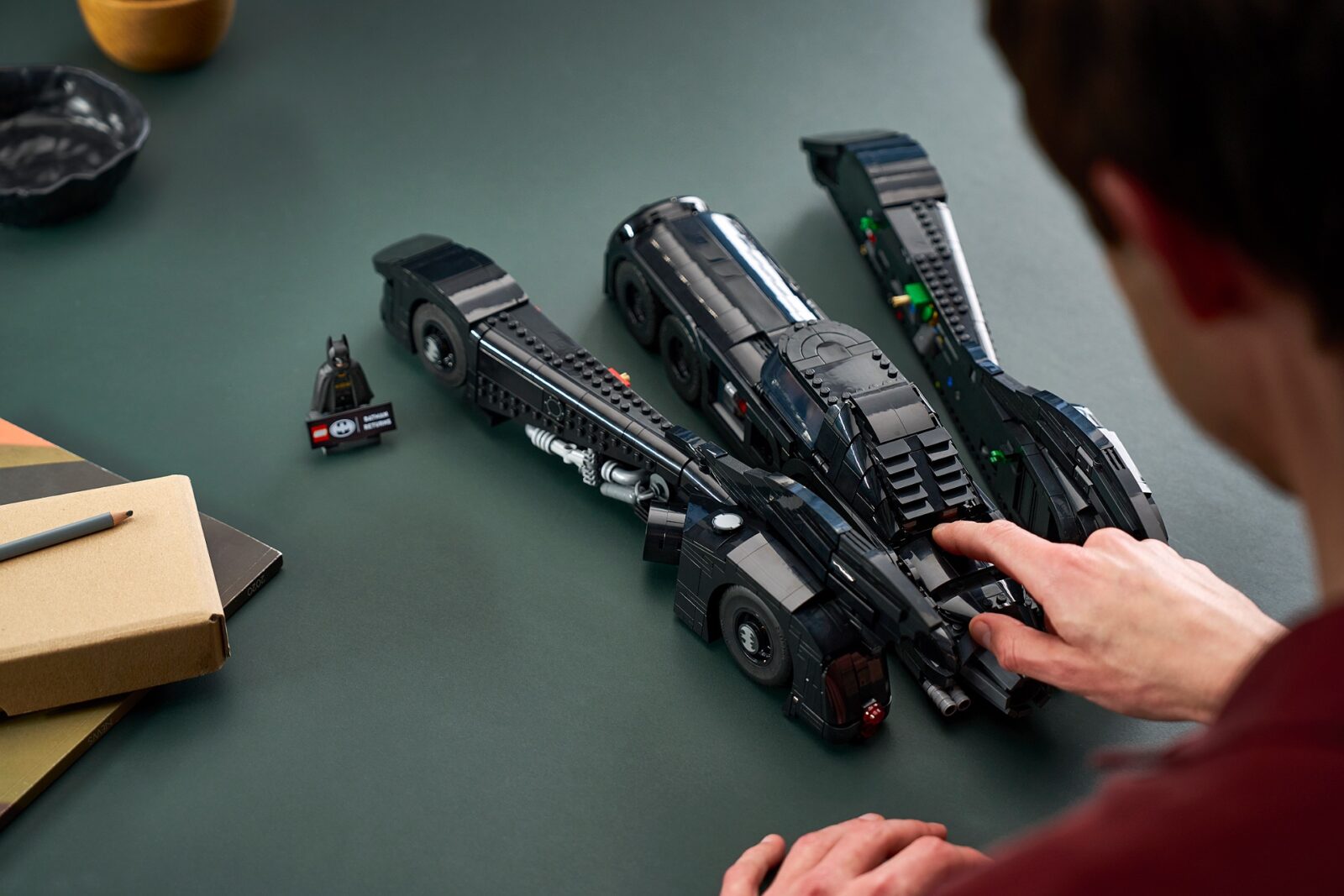 LEGO's New Set Is Two Cars in One: The Batmobile and the Batmissile