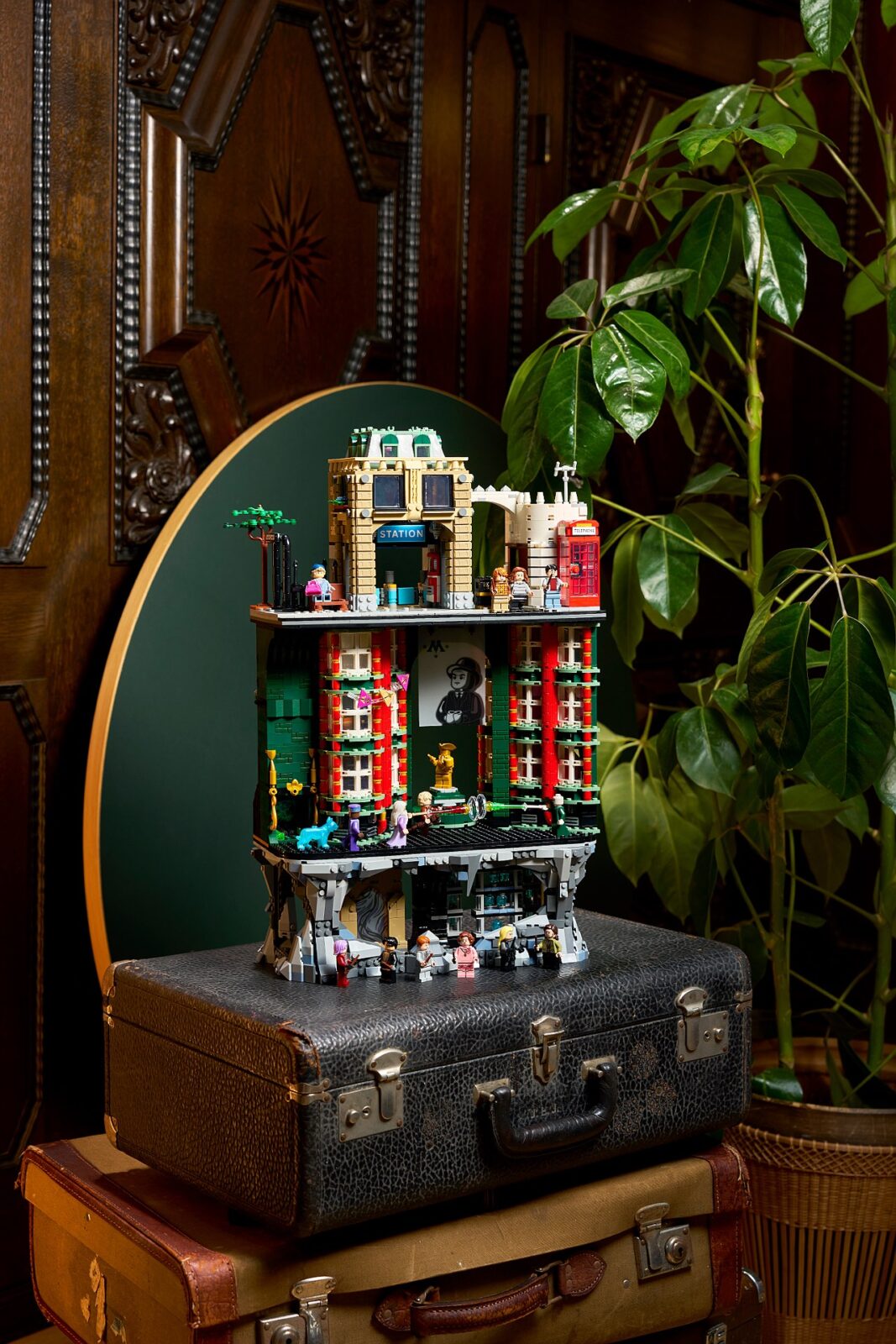 The LEGO Harry Potter The Ministry of Magic - Collectors’ Edition
