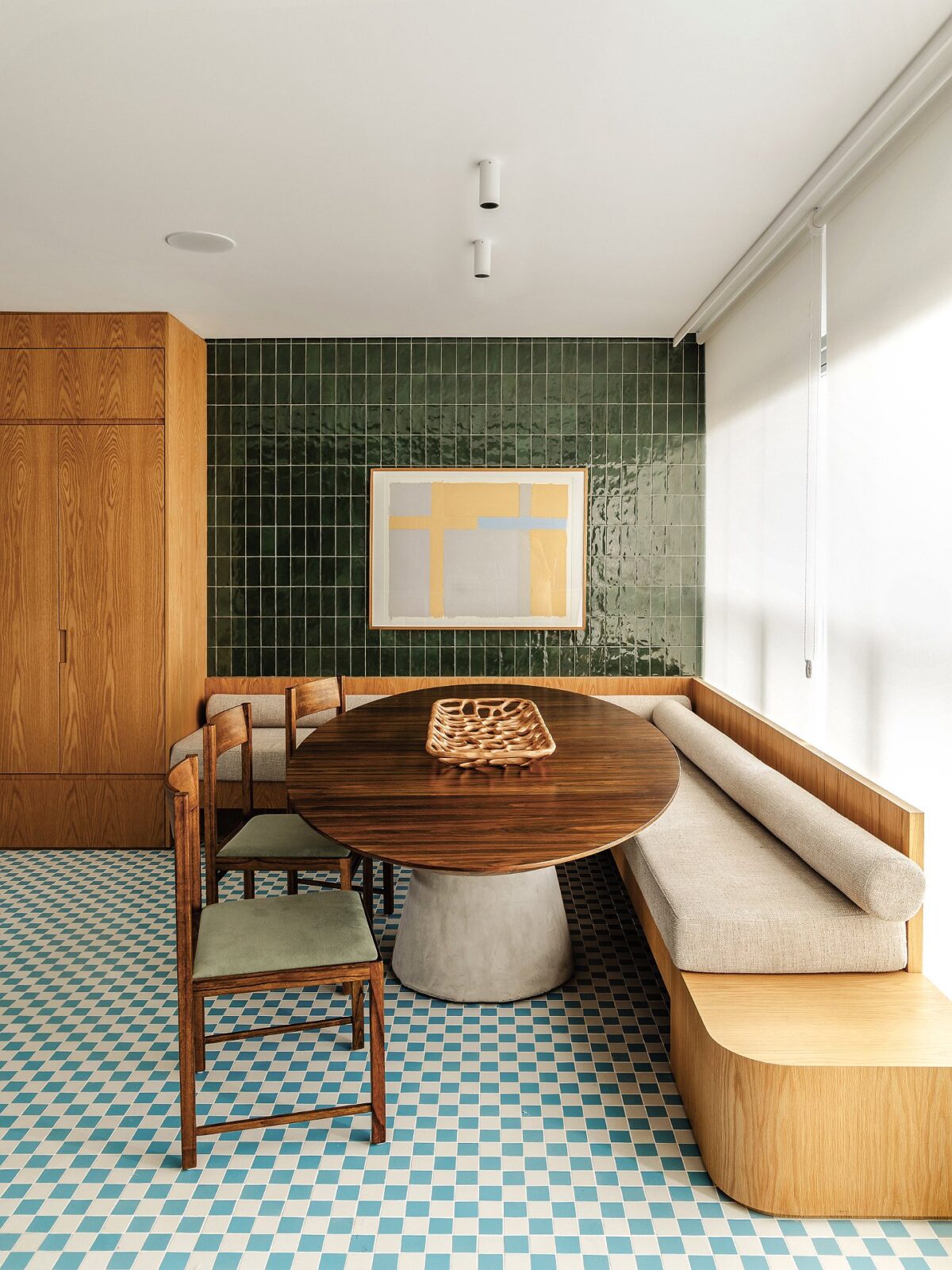 Brooklin Apartment by Küster Brizola Arquitetos