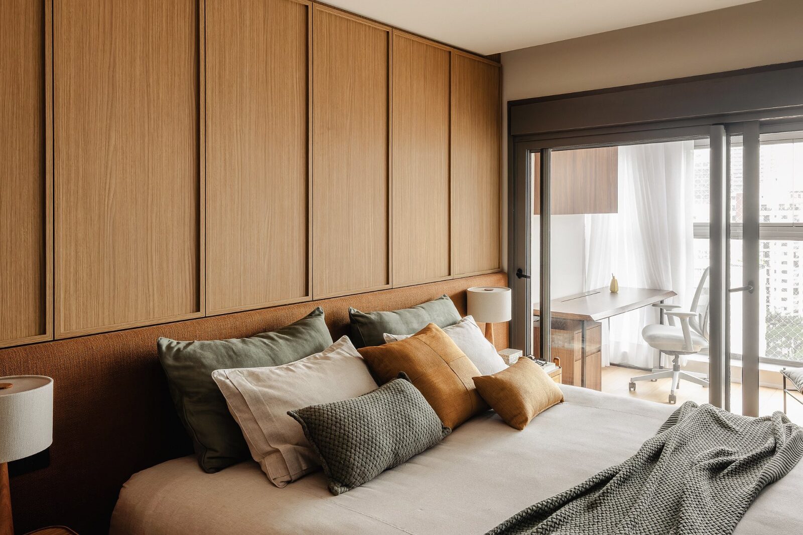 Brooklin Apartment by Küster Brizola Arquitetos