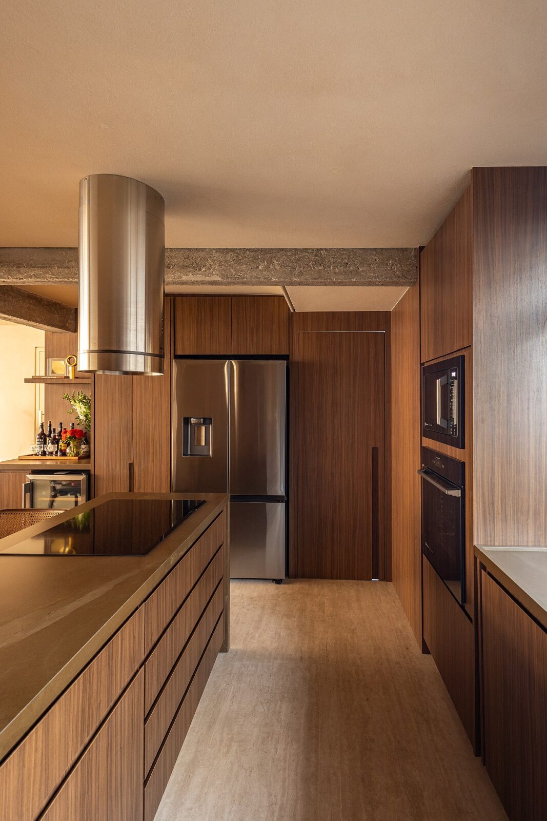 Apartment Jardins by AVAA Arquitetura