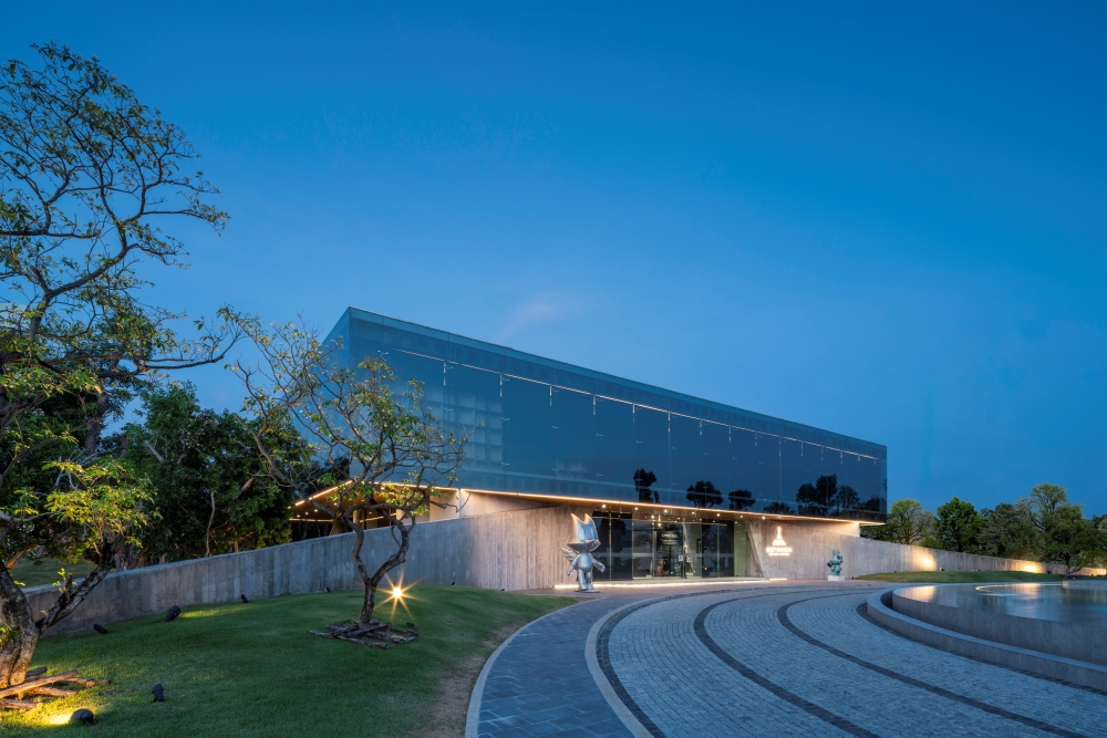 Botanica Sales Gallery at night