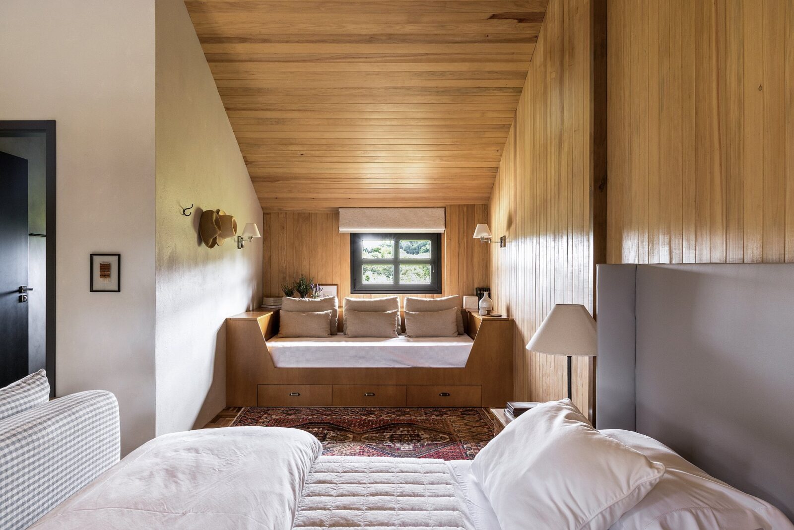 Casa Terra by Nola Arquitetura