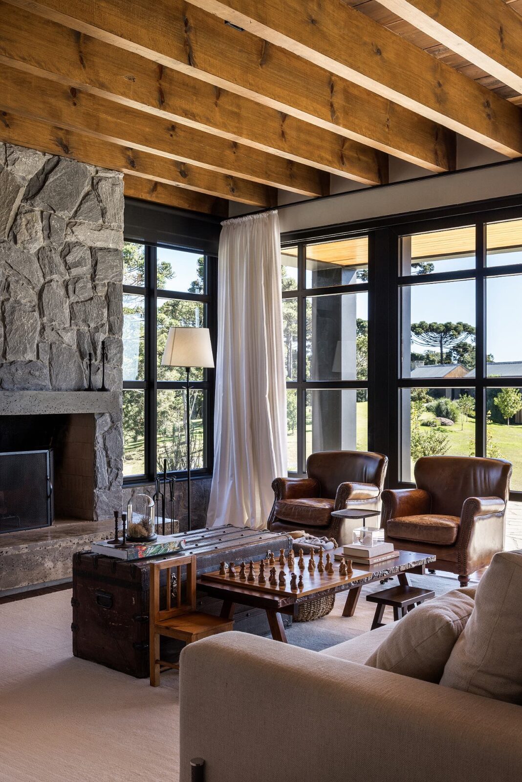 Casa Terra by Nola Arquitetura