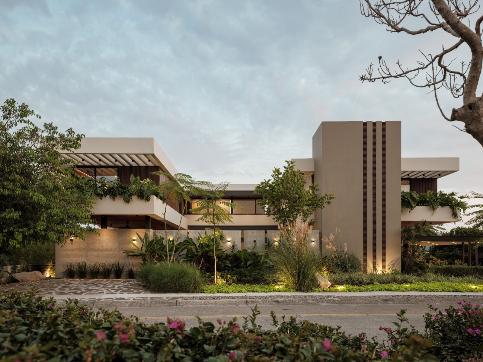 Casa Kerany by Di Frenna Arquitectos