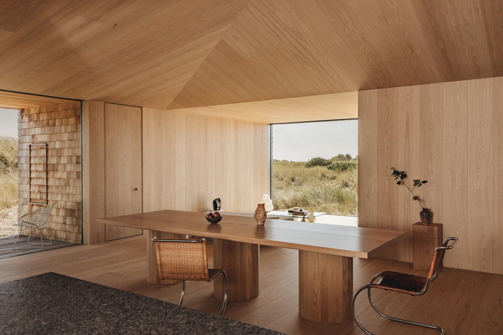 Dune house by Waechter Architecture