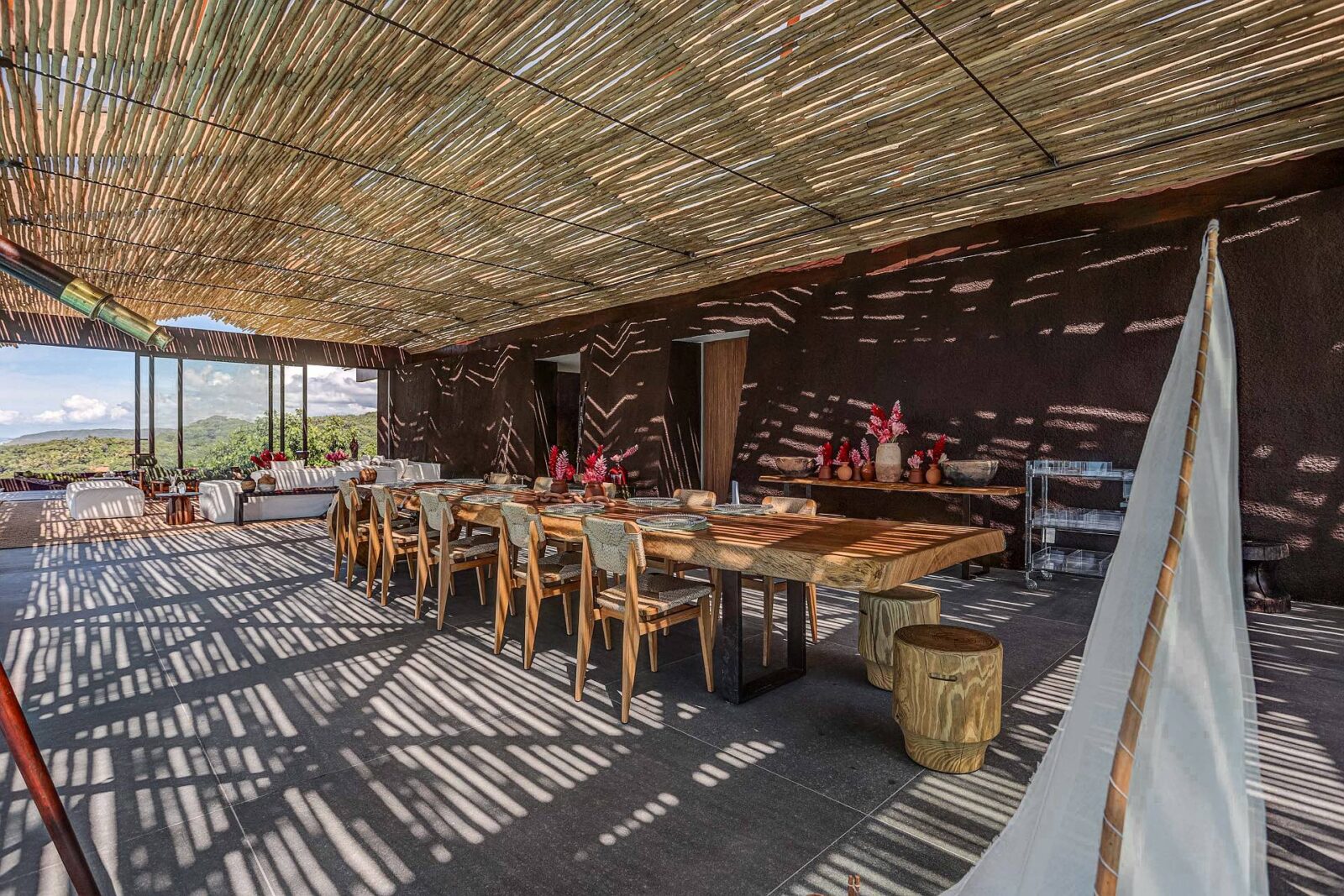 Txai Bungalow by Tetro Arquitetura