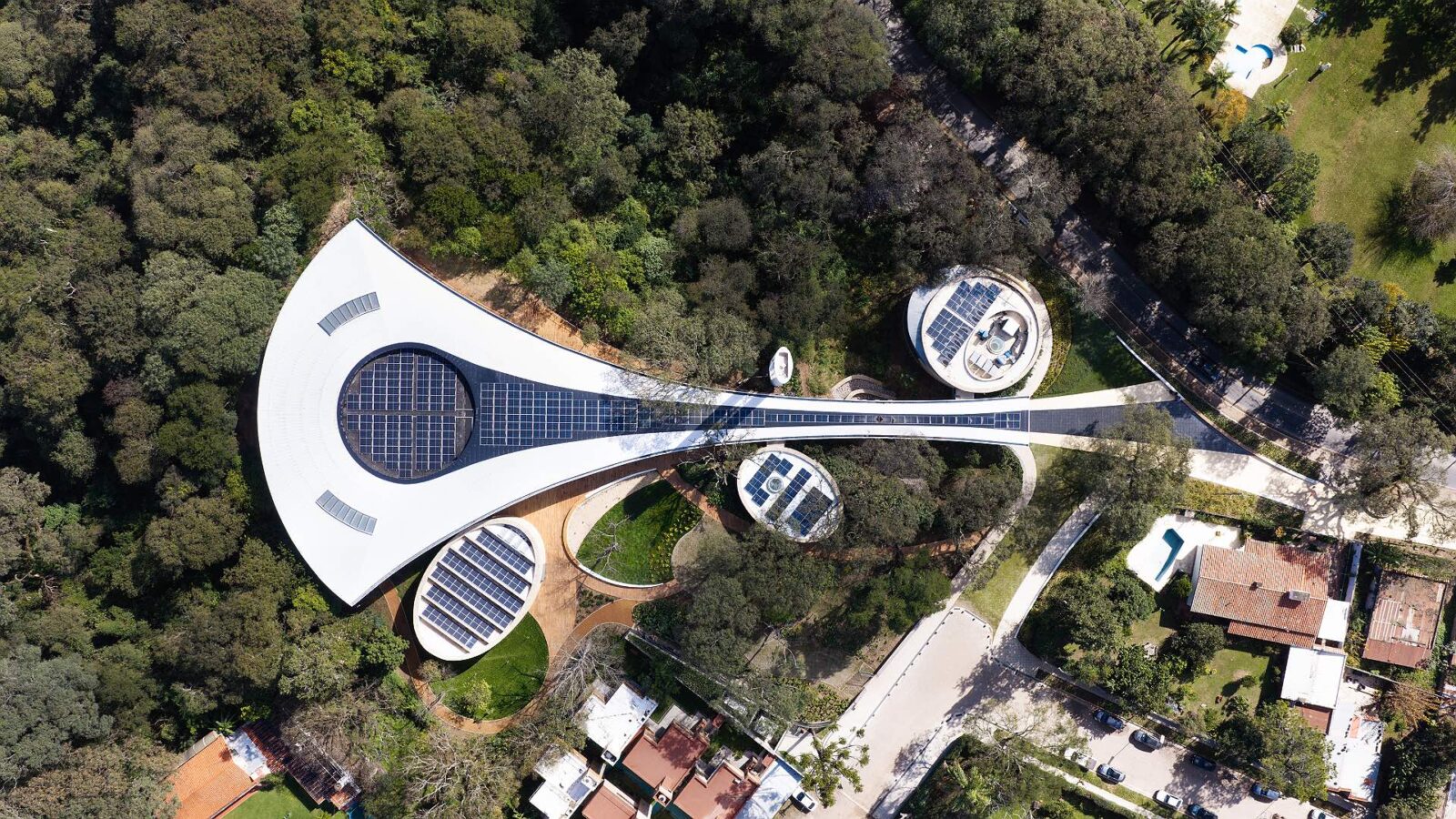 Lola Mora Cultural Center by Pelli Clarke & Partners