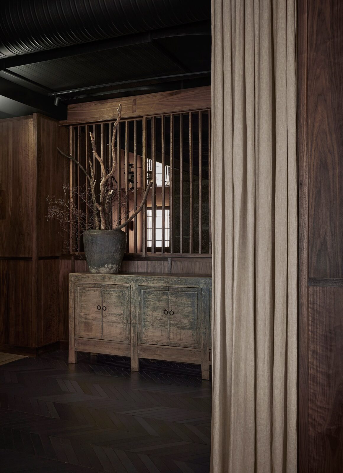 Kinyōbi by Space Copenhagen