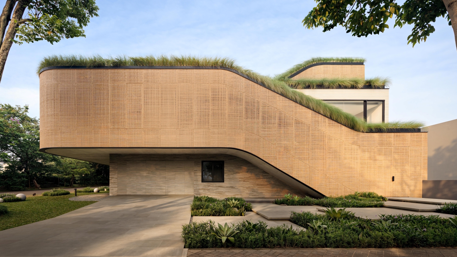 Split Mass Residence