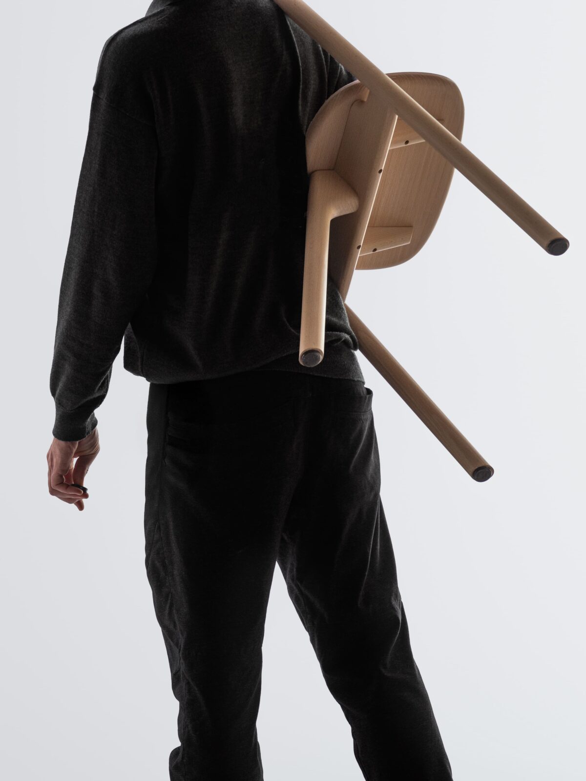 Mezza chair by Ignacio Merino