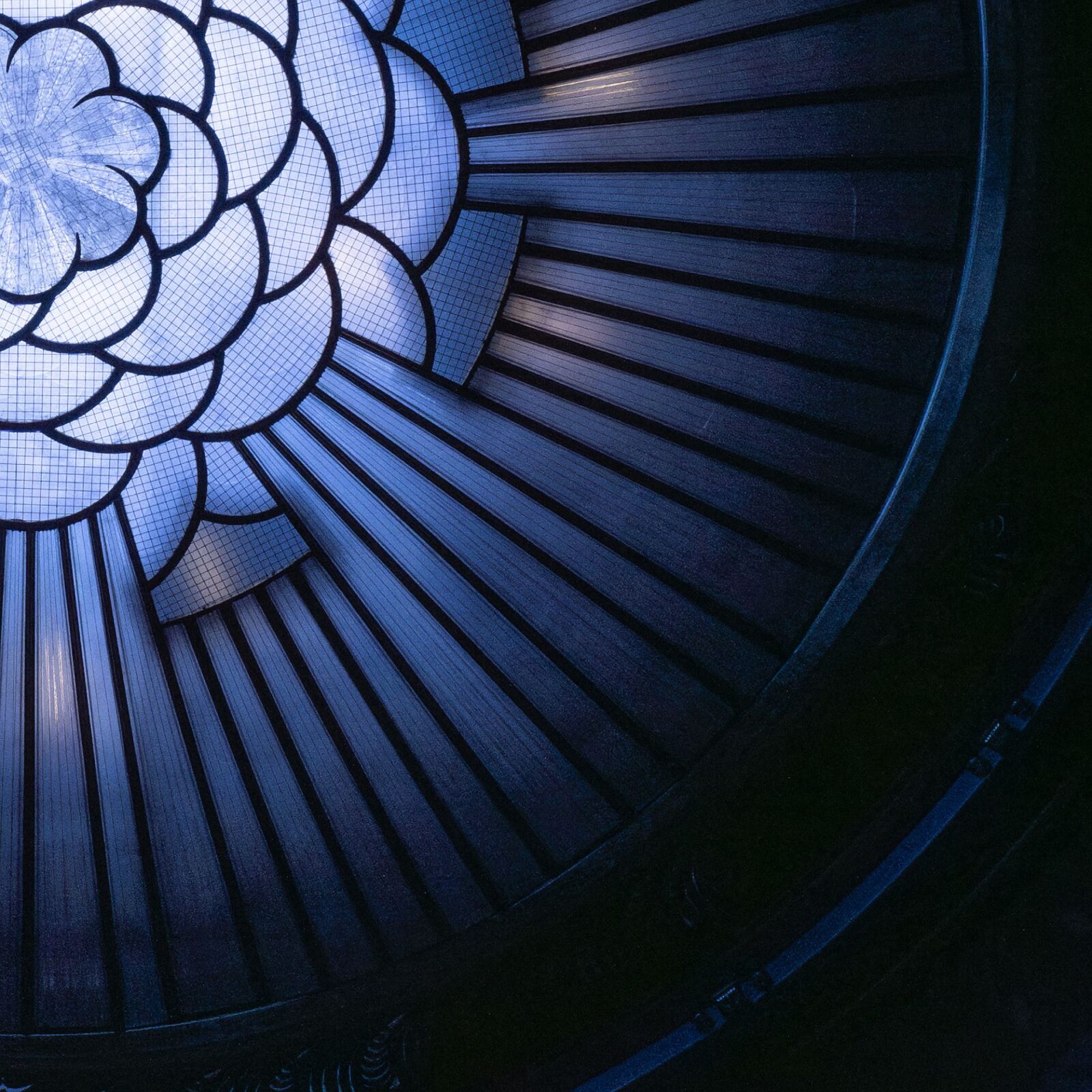 The Shield of Light in the Théâtre des Champs-Élysées by ProjetScénie