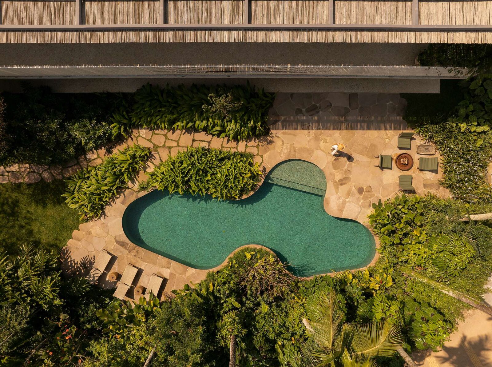Biribinhas House by Studio MK27 and Rodrigo Oliveira Paisagismo
