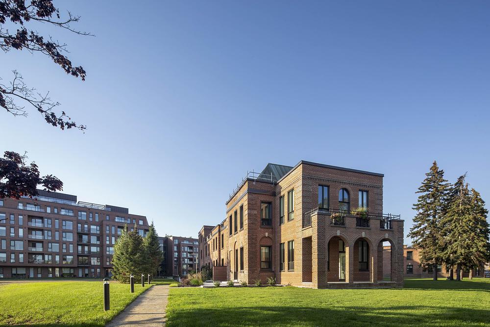 Mellem Grace Dart project designed by Provencher_Roy