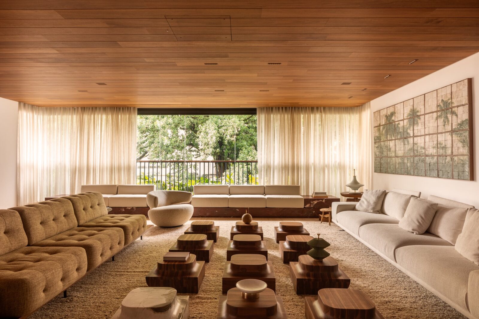 AC Apartment by Kiko Castello Branco Arquitetura