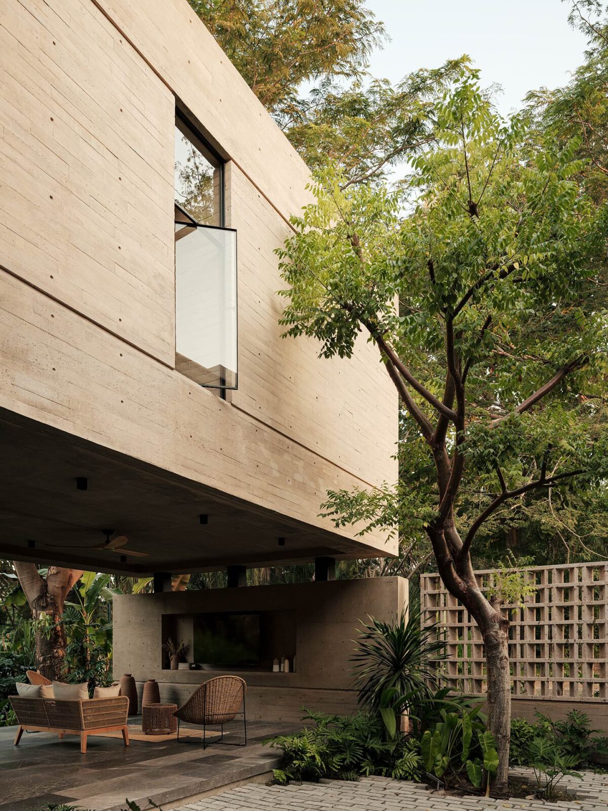 Casa Akina by Di Frenna Arquitectos