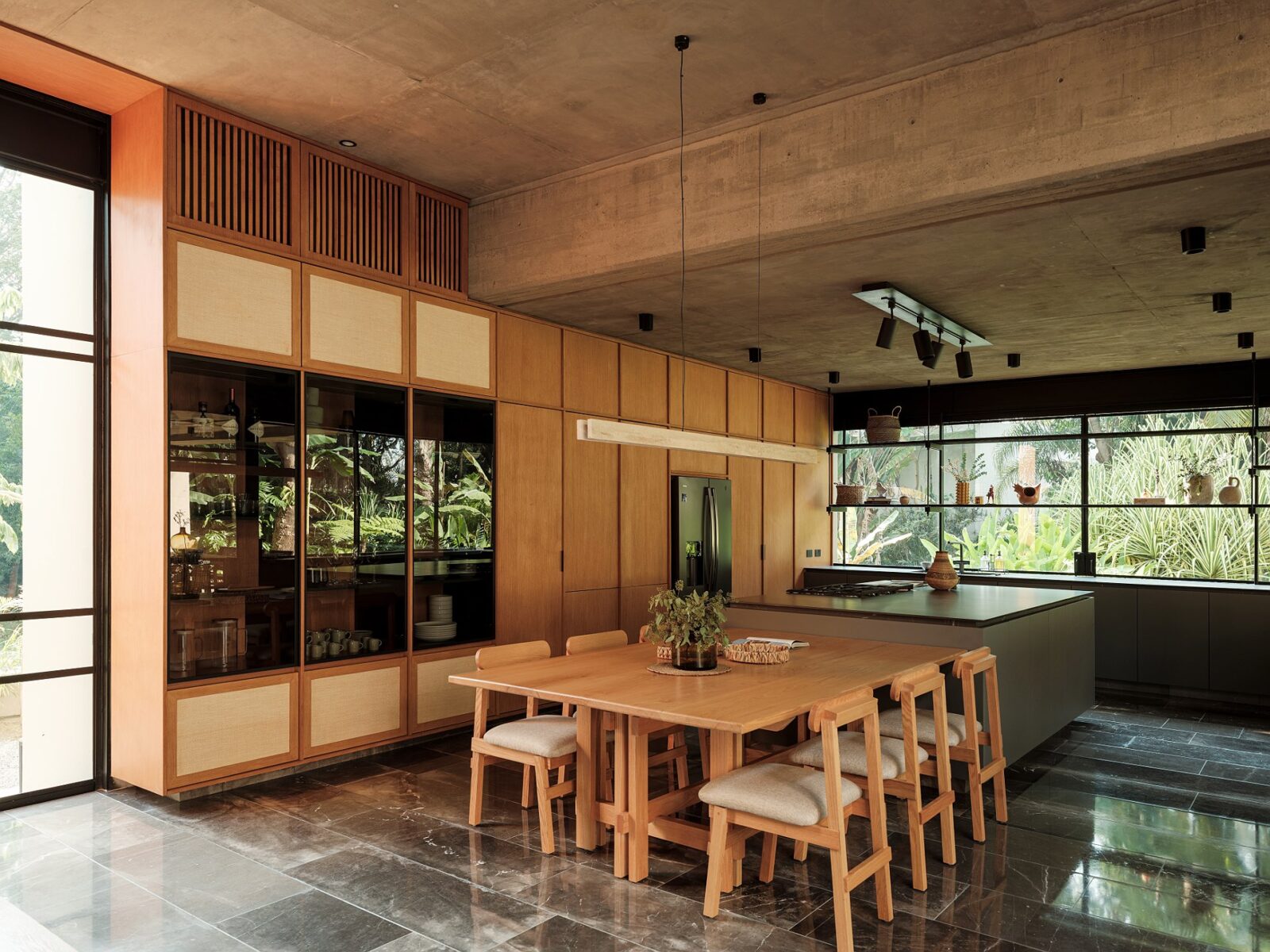 Casa Akina by Di Frenna Arquitectos