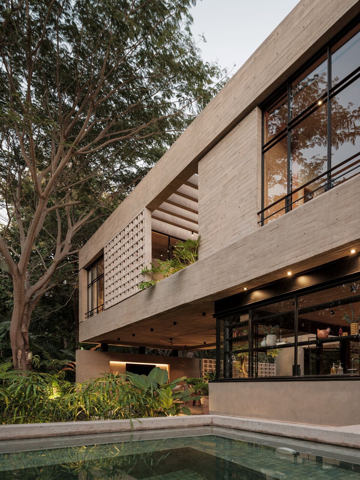 Casa Akina by Di Frenna Arquitectos