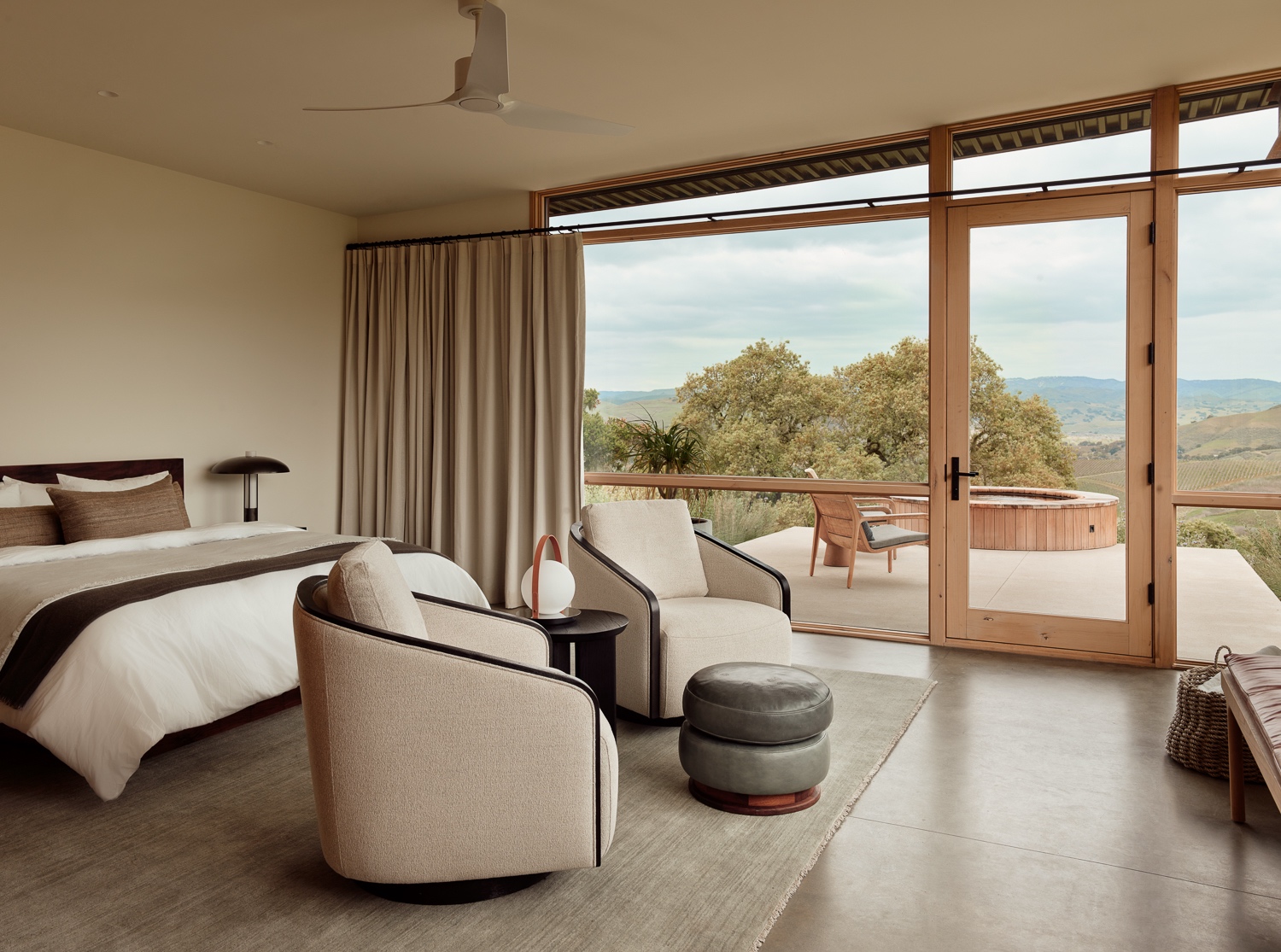 Vineyard Residence by Clayton Korte