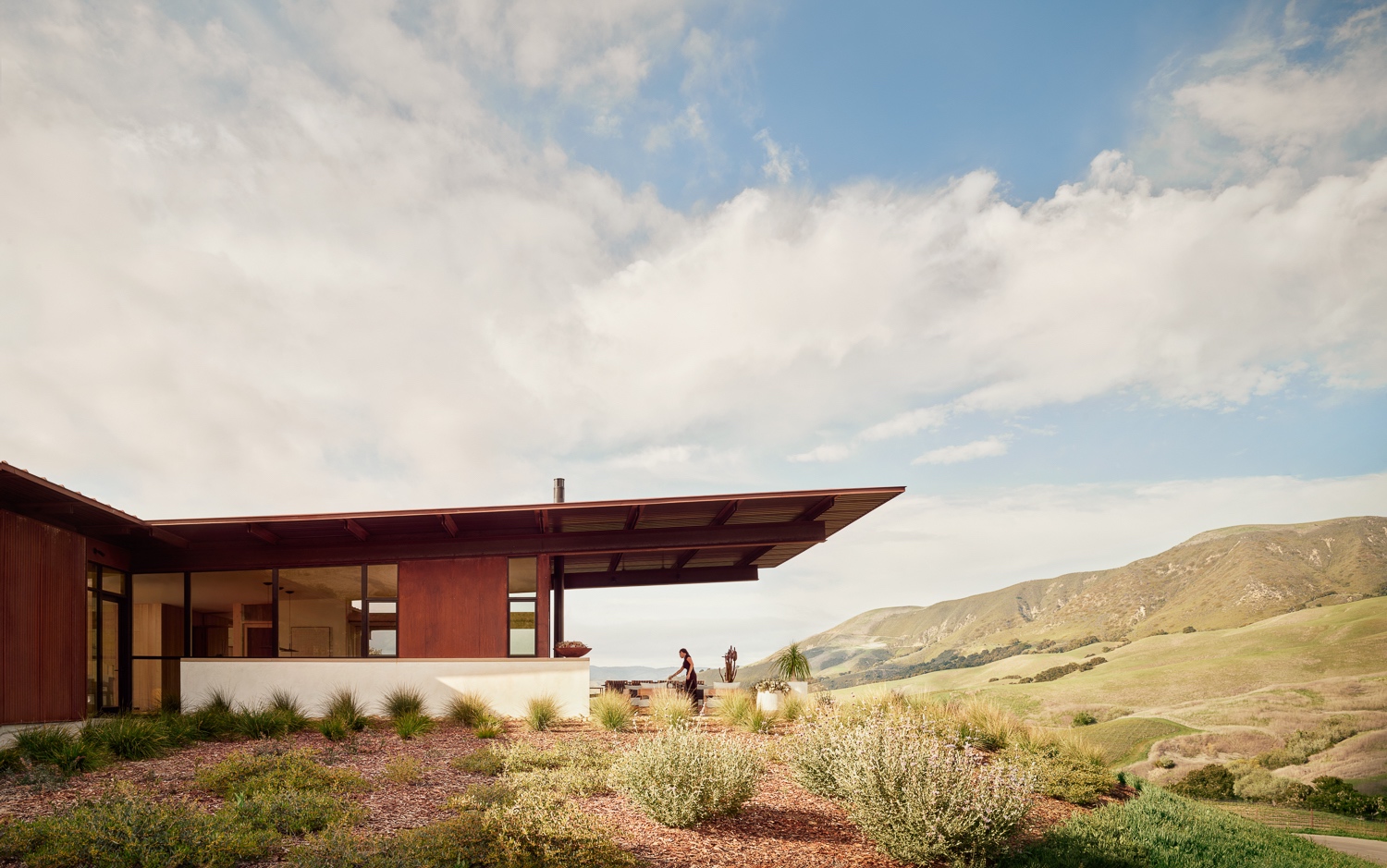 Vineyard Residence by Clayton Korte