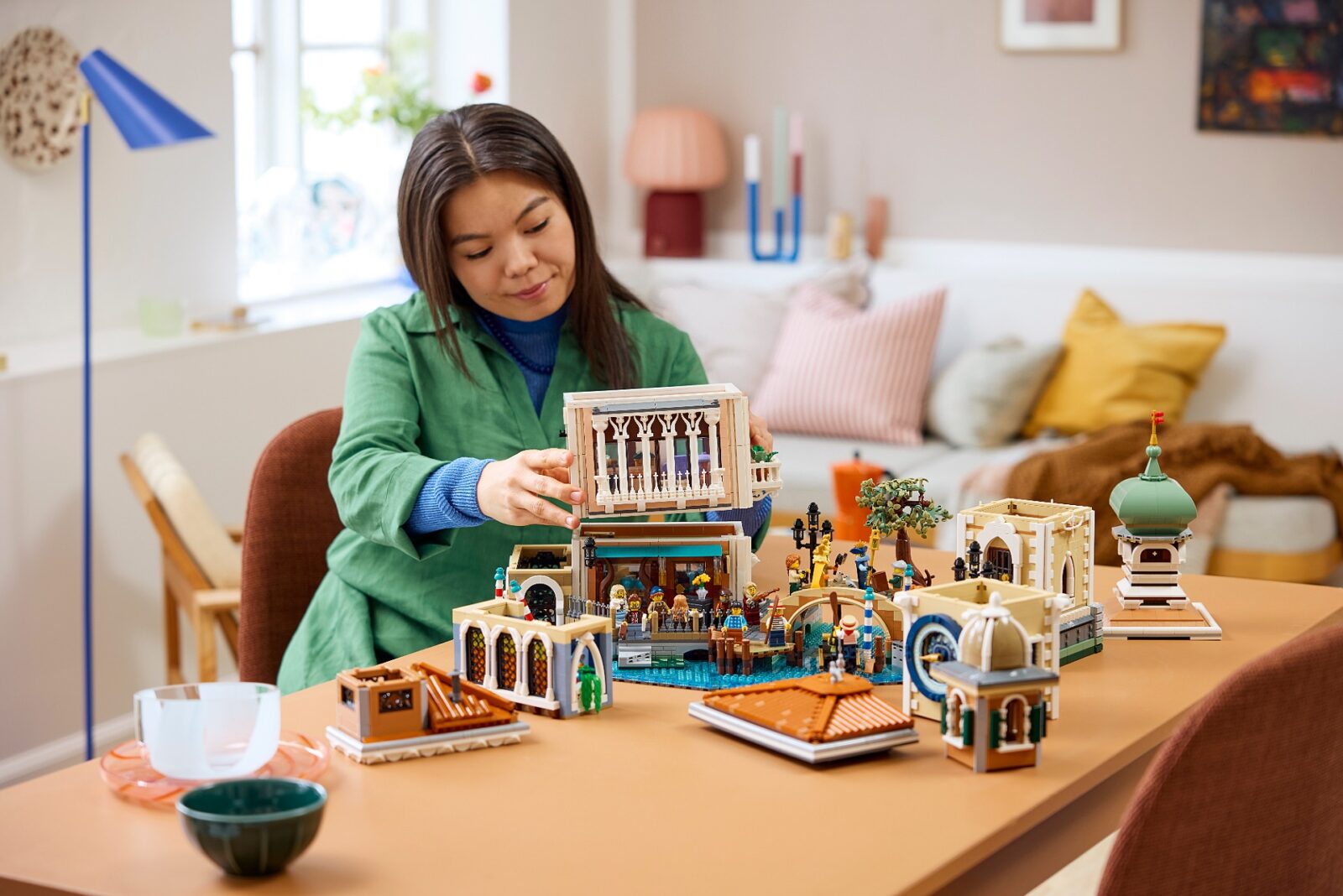 LEGO Icons Venetian Neighbourhood (11388)