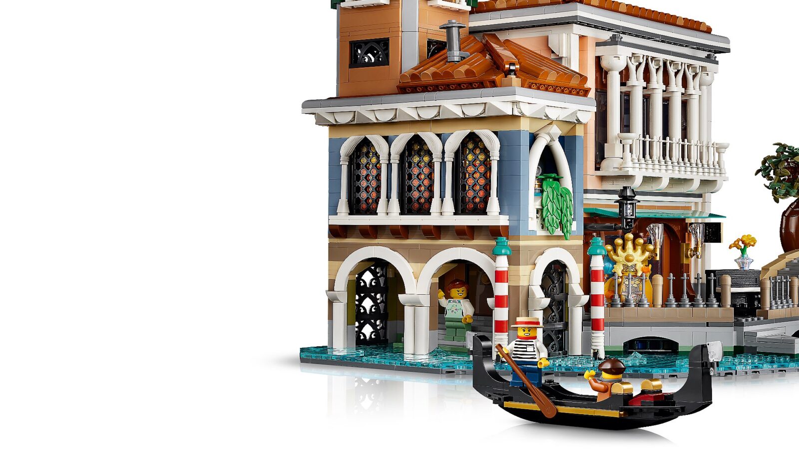 LEGO Icons Venetian Neighbourhood (11388)