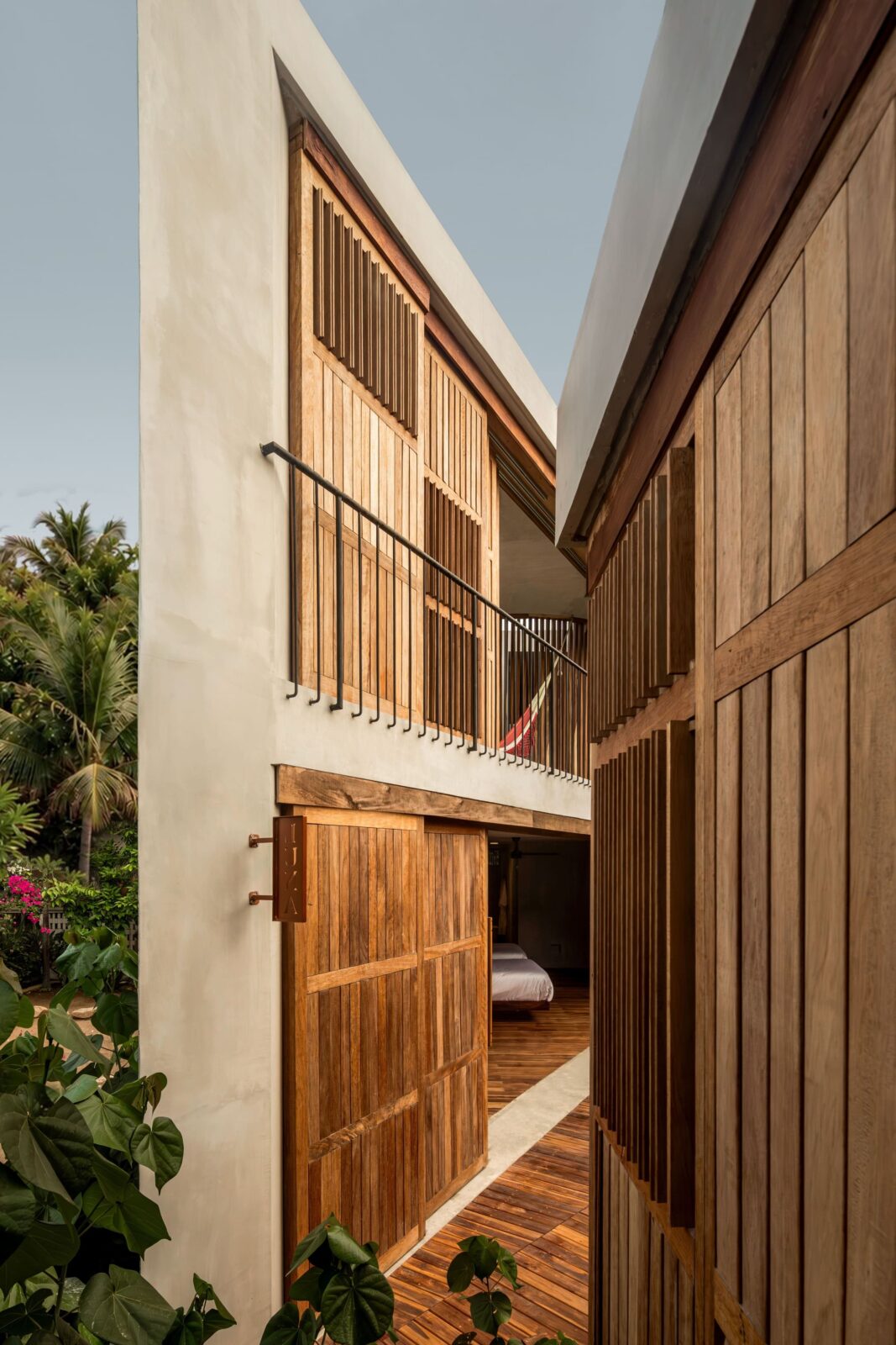 Casa Nova, Mexico, by TAC Taller Alberto Calleja
