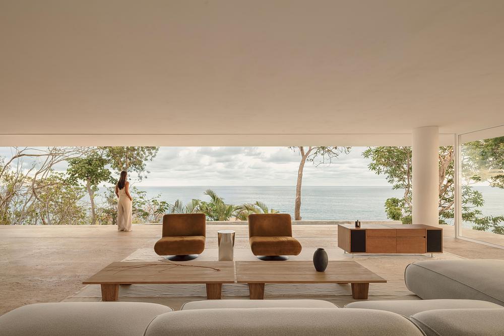 Casa Malonic, Zihuatanejo, Mexico by HW Studio