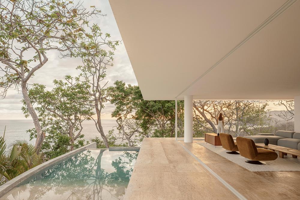 Casa Malonic, Zihuatanejo, Mexico by HW Studio