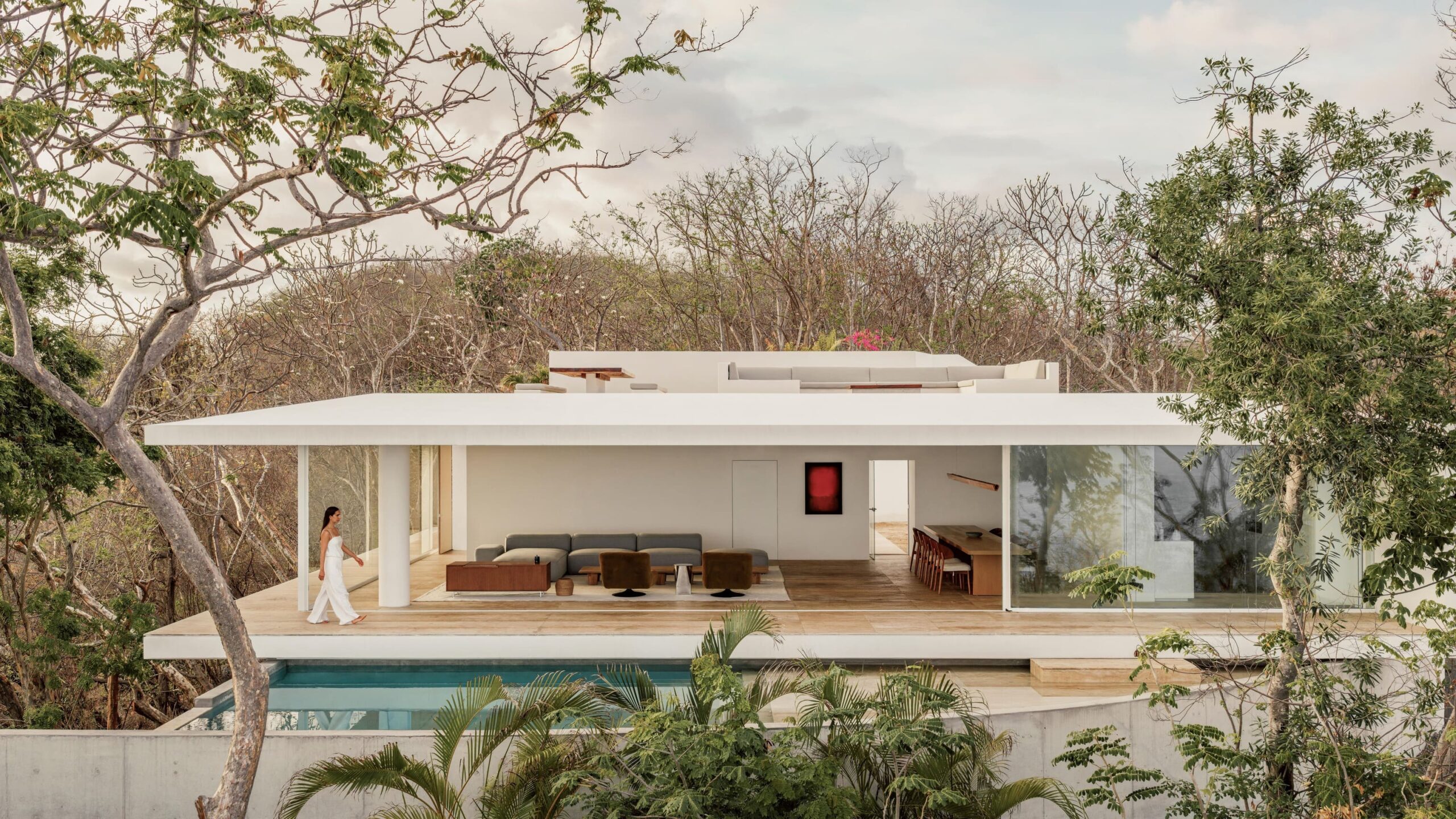 Between Earth and Horizon: HW Studio's Casa Malonic Rethinks