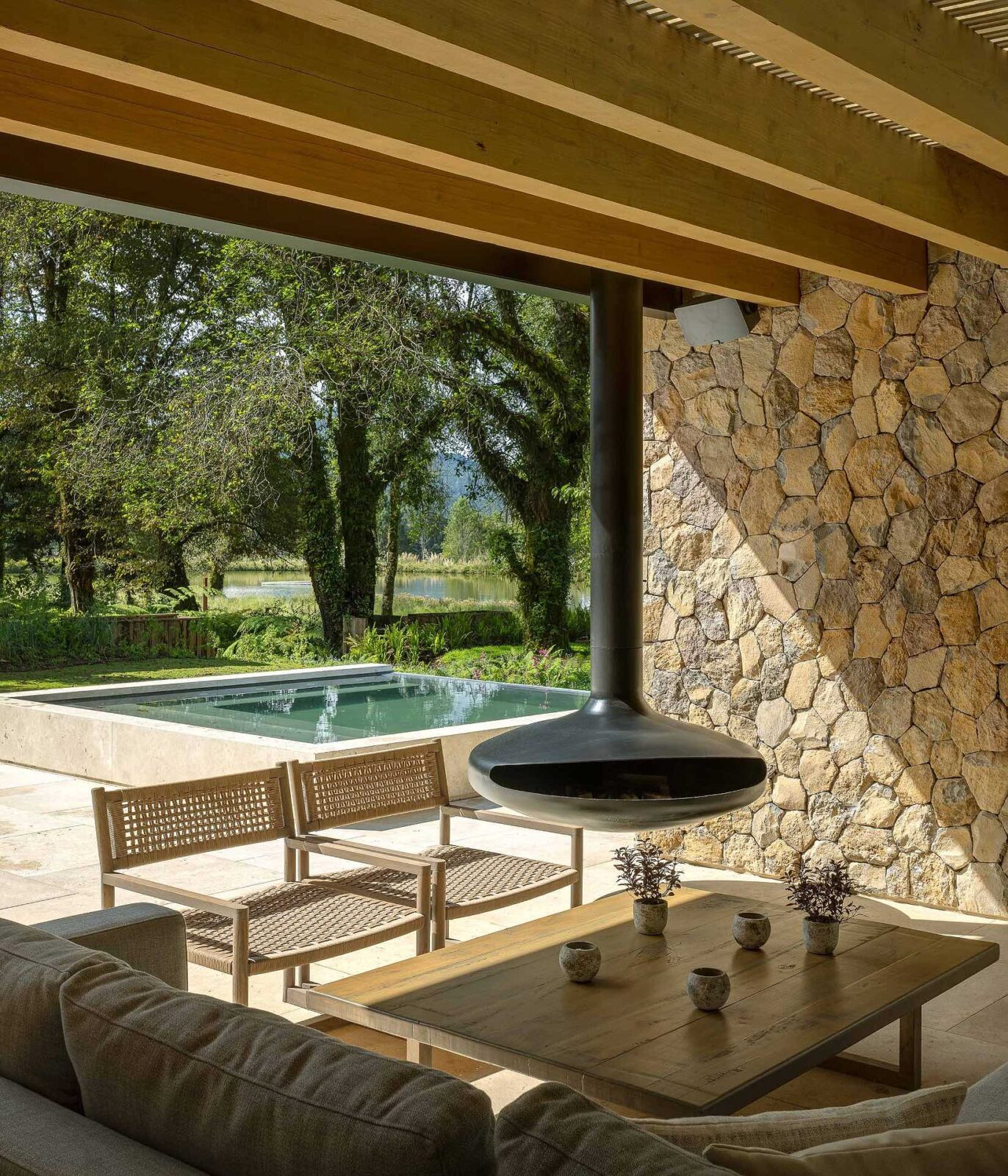 Casa de al Lado by Chain + Siman