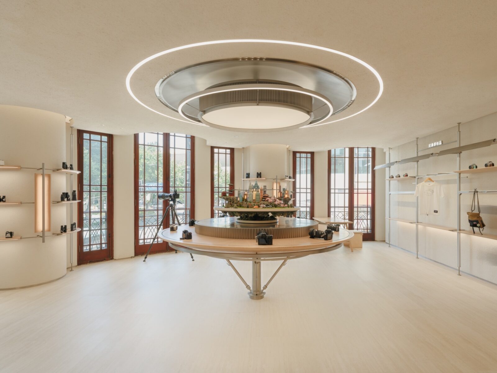 Nikon Shanghai Store by Studio Illumine
