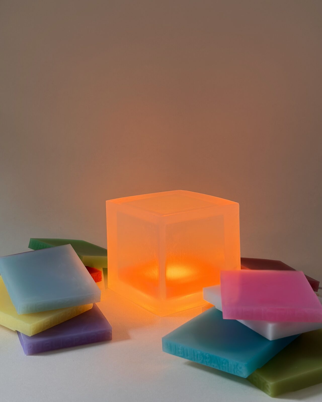 PUBLICPARTS Gel Lamp