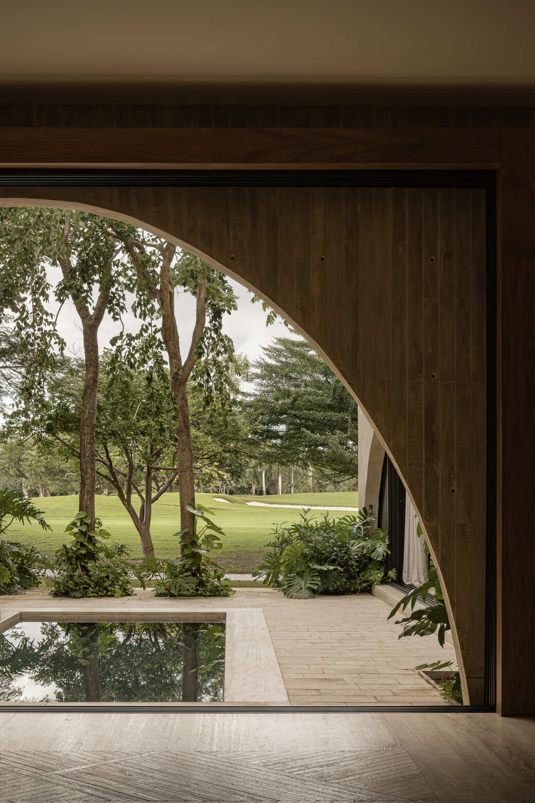 Casa Dragones by V Taller