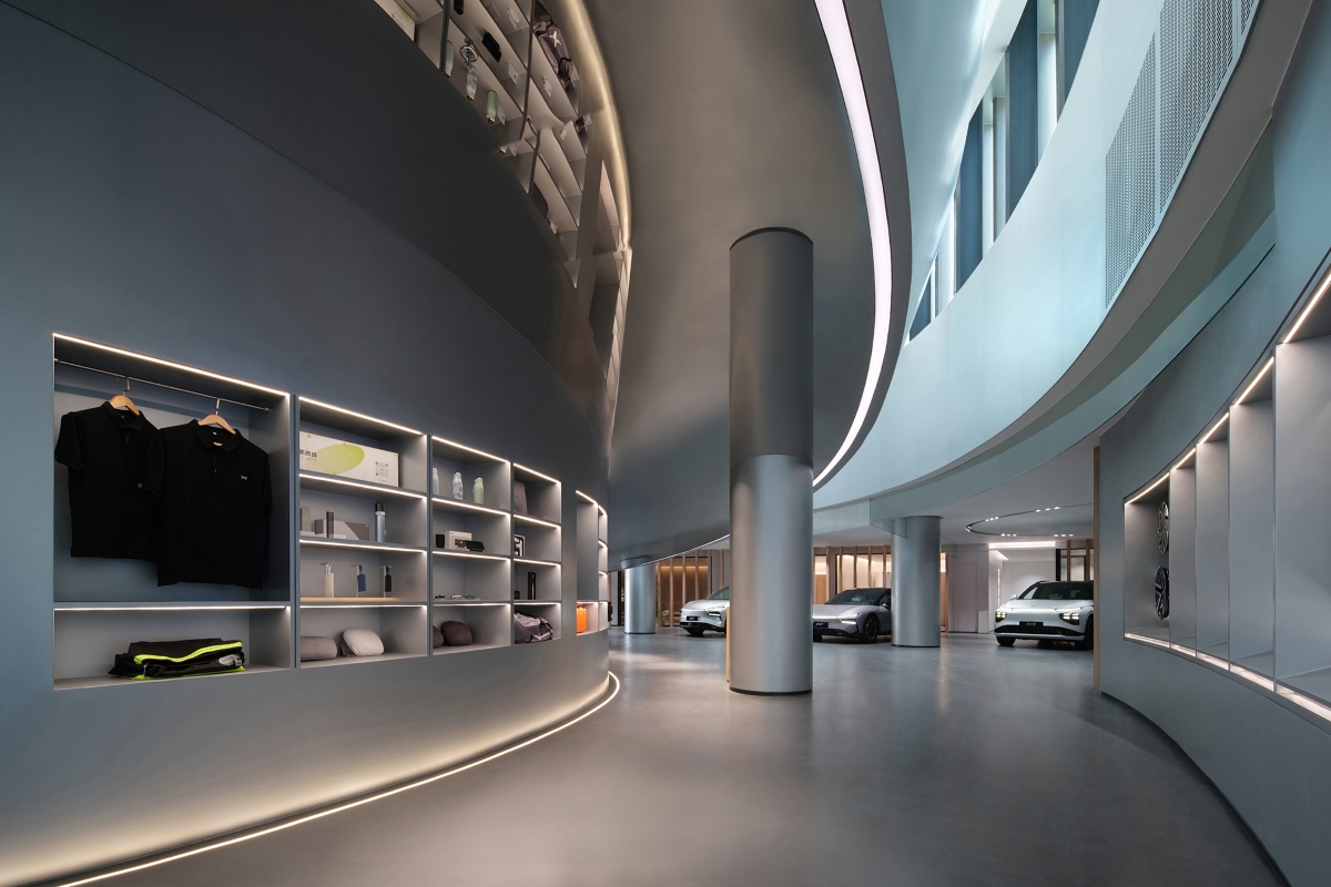 Curved walls